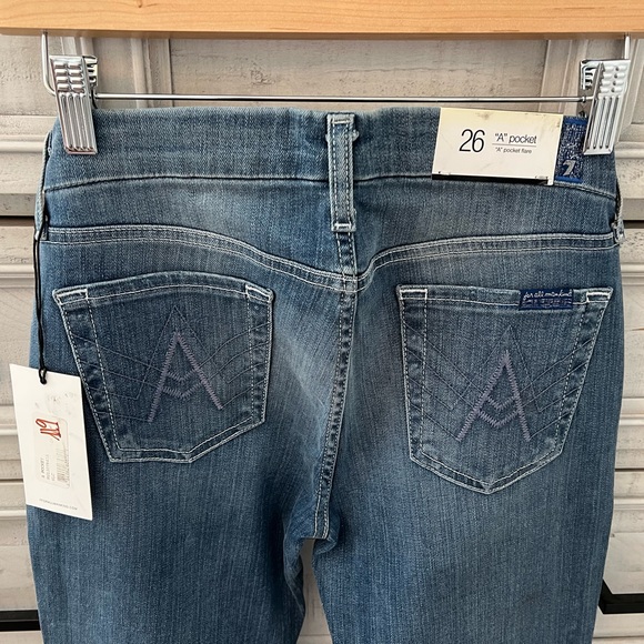 7 for all mankind A Pocket Flare - Picture 6 of 6